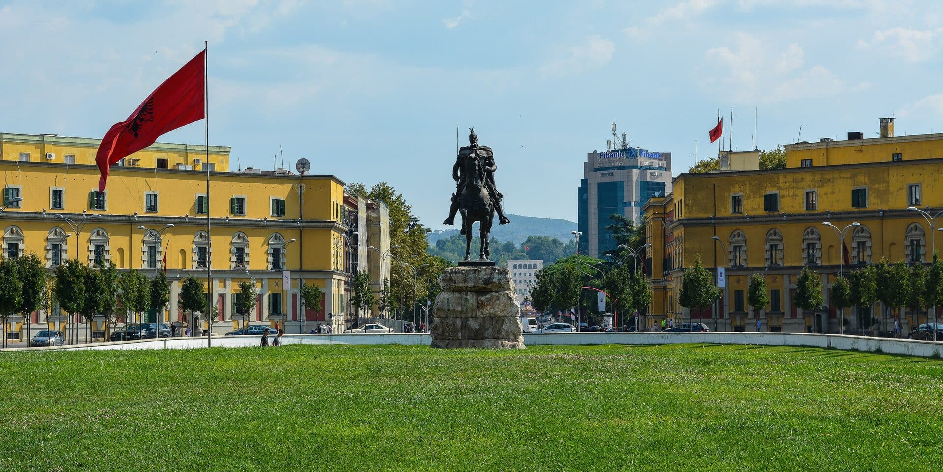 Image of tirana